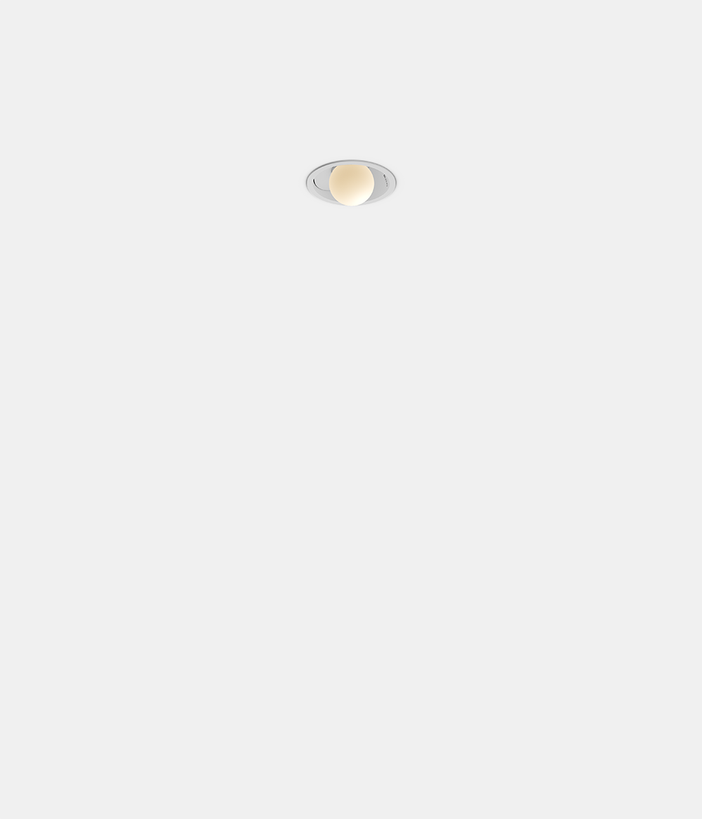 coro moon piano edge 01