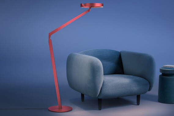 Occhio Gioia lettura floor luminaire on blue backround